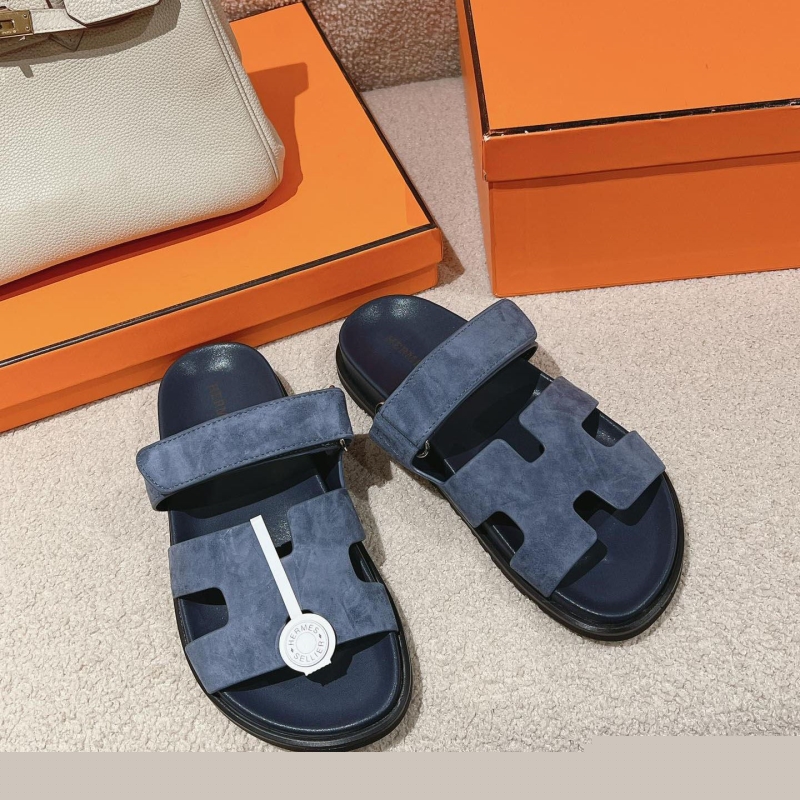 H**mes slippers